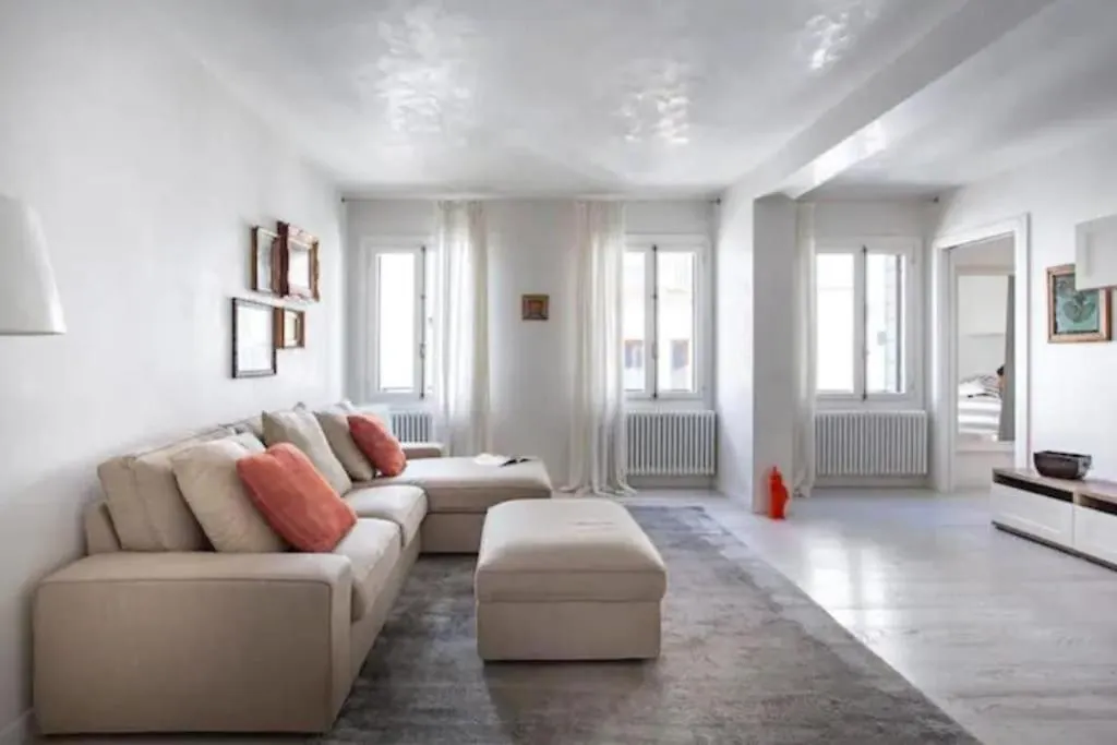Amadeus Apartment: A Due Passi Dal Duomo Treviso Appartement